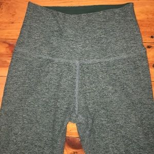 Beyond Yoga Green Spacedye HW Legging Size M!